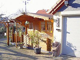 Haus im April 2005